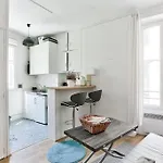 Studio Near Sacre-Coeur Basilica