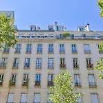 Studio Near Sacre-Coeur Basilica
